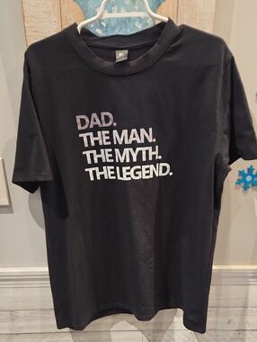 WUC Dad The Man The Myth The Legend Graphic Tee - Black SZ XL 100% Cotton